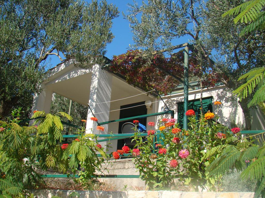 Apartment Bonaca Klek Exterior photo